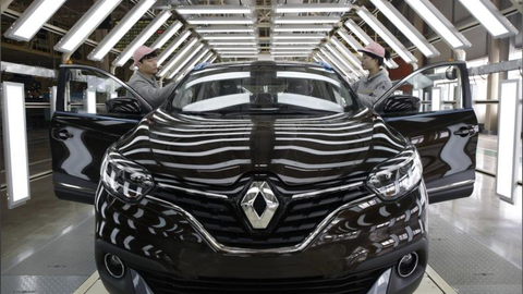 Sau Honda, đến lượt Renault kéo dài thời gian ngừng sản xuất tại Vũ Hán