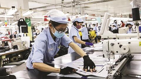 Doanh nghiệp thay đổi và thích nghi