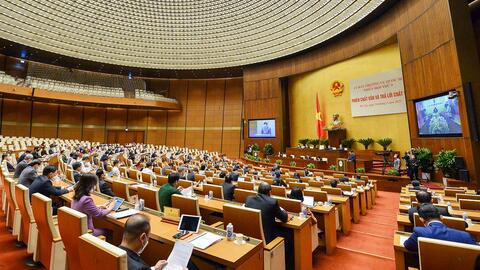 Quốc hội chất vấn nhóm vấn đề lĩnh vực công thương, tài nguyên và môi trường