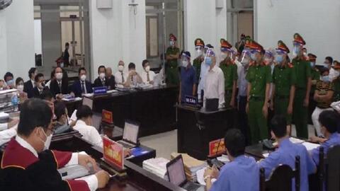 2 cựu Chủ tịch UBND tỉnh Khánh Hòa hầu tòa liên quan sai phạm tại Núi Chín Khúc