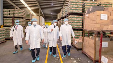 Tân Đại sứ Hoa Kỳ tại Việt Nam thăm Nhà máy sữa Vinamilk tại Cần Thơ