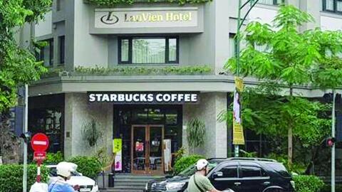 Starbucks “loay hoay” ở Việt Nam