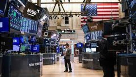 Dow Jones phục hồi nhẹ, S&P 500 và Nasdaq phủ sắc đỏ