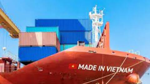 ADB nâng dự báo tăng trưởng kinh tế Việt Nam lên 7,5% dù triển vọng toàn cầu xấu đi