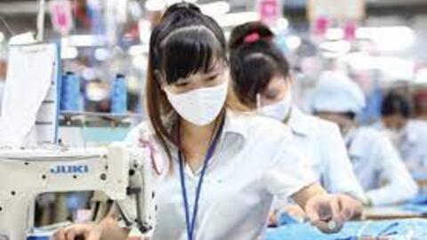 Nghịch lý thiếu việc làm dịp cuối năm