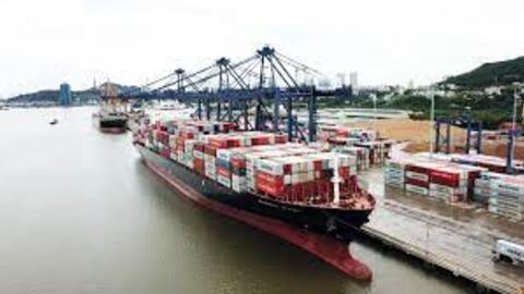 Cần làm gì để phát triển logistics Quảng Ninh?