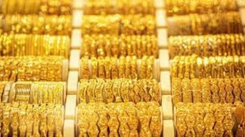 Vàng tiếp tục tăng giá, chuyên gia dự báo điều gì?