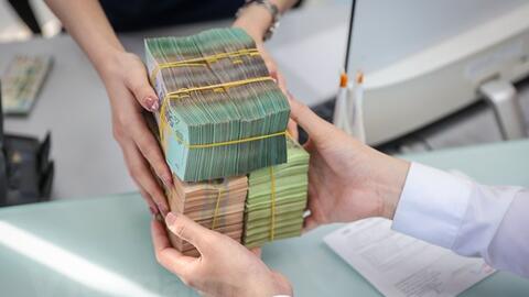 Tín dụng 7 tháng năm 2023 tăng trưởng âm