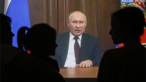 Ông Putin: ‘Dù chi mạnh cho quốc phòng, Nga không đổi bơ lấy súng’