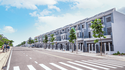 “Thị trường bất động sản sẽ rực rỡ từ năm 2025, nhà đầu tư có thể chốt lời vào năm 2026”