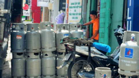 Giá gas tăng tháng thứ 4 liên tiếp