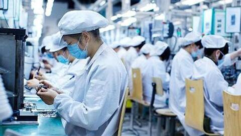 Thưởng Tết cao nhất tại Hà Nội giảm một nửa so với năm trước
