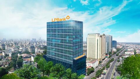 LPBank hoàn thành mục tiêu kinh doanh năm 2023, nợ xấu thuộc nhóm thấp nhất ngành