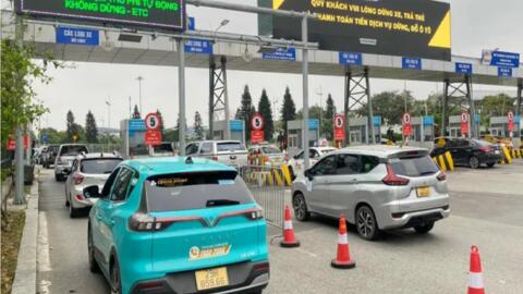 Triển khai thu phí không dừng tại 5 sân bay từ ngày 5/5