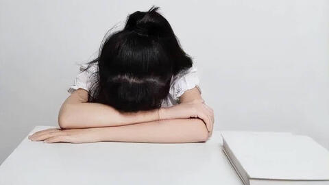 Bất hạnh lớn nhất của một đứa trẻ không phải nghèo khó mà là cha mẹ cứ phơi bày 3 bí mật này của chúng ra