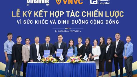 Vinamilk "bắt tay" nhiều đối tác y tế lớn đẩy mạnh chăm sóc dinh dưỡng, sức khỏe cộng đồng