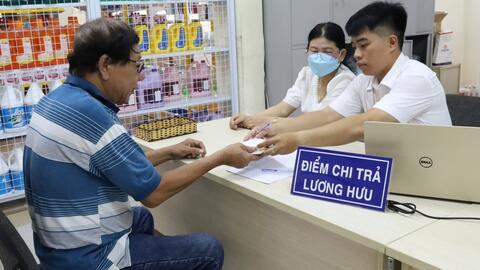 Điều chỉnh lương hưu, trợ cấp bảo hiểm xã hội và trợ cấp hằng tháng