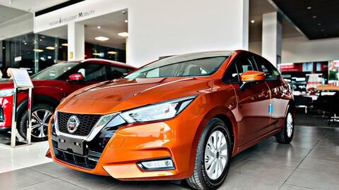 Nissan Almera giảm 77-116 triệu tại đại lý: Sản xuất 2023, mức giảm tùy màu sắc, giá rẻ ngang Hyundai Grand i10