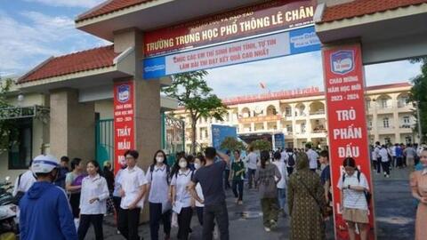 Thanh tra đột xuất chấm thi vào lớp 10 ở Hải Phòng: Một số bài thi có dấu hiệu bất thường
