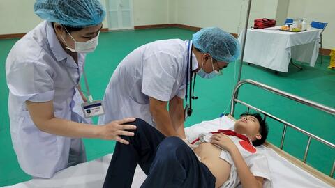 Quận Ba Đình diễn tập xử lý ngộ độc thực phẩm nhiều người mắc