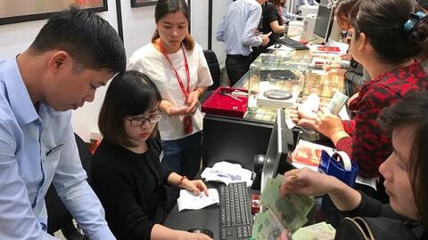Giá vàng lập đỉnh mới, thương hiệu SJC vọt lên mốc 88 triệu đồng mỗi lượng