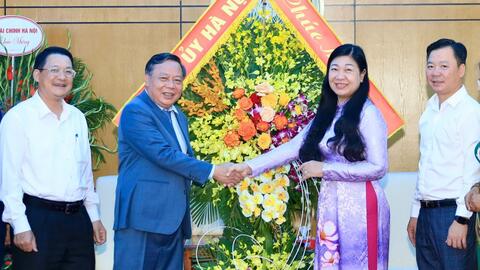 Phát huy tinh thần đoàn kết, tạo nên các dấu mốc phát triển mới
