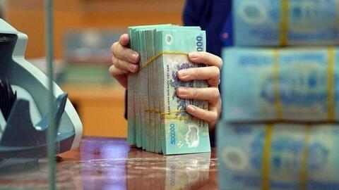 Thủ tướng yêu cầu NHNN có các giải pháp mạnh hơn theo thẩm quyền để giảm mặt bằng lãi suất cho vay