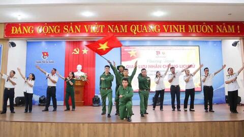 Khơi dậy lòng yêu nước của tuổi trẻ qua các câu chuyện lịch sử