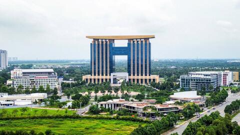 Bình Dương: THACO của ông Trần Bá Dương muốn đẩy nhanh việc đầu tư khu công nghiệp trị giá 1 tỷ USD, rộng gần 800 ha, tạo việc làm cho hơn 30.000 người
