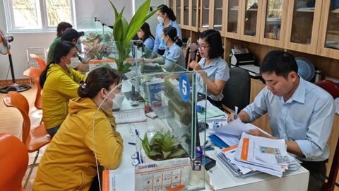 Hồ sơ đề nghị hưởng lương hưu của người tham gia bảo hiểm xã hội bắt buộc