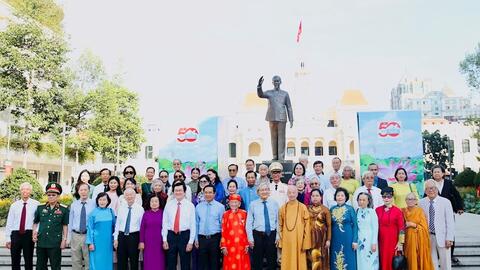 Nhiều hoạt động ý nghĩa kỷ niệm 135 năm Ngày sinh Chủ tịch Hồ Chí Minh