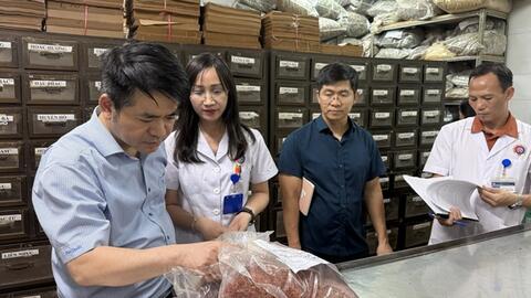 Xử lý nghiêm cơ sở kinh doanh dược liệu, thuốc không rõ nguồn gốc
