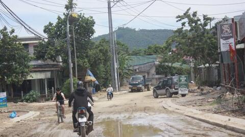 4,5km đường làm gần 7 năm chưa xong, gây ô nhiễm và tai nạn ở Đà Nẵng