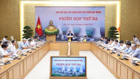 Thủ tướng chủ trì phiên họp thứ ba Ban Chỉ đạo xây dựng Nhà máy điện hạt nhân