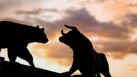 VN-Index mất hơn 14 điểm sau ít phút mở cửa, YEG ngược dòng tăng trần phiên thứ 3 liên tiếp