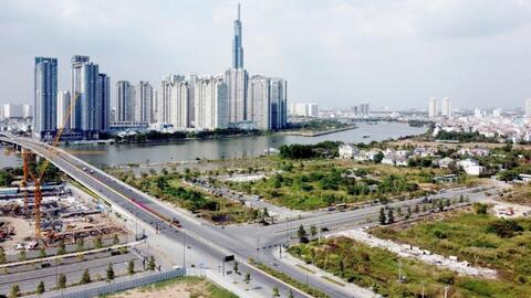 TP. Hồ Chí Minh "siết"' tín dụng bất động sản cao cấp, du lịch nghỉ dưỡng