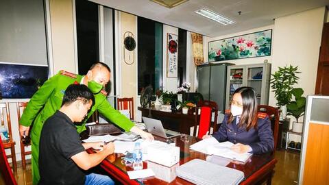 Bắt phó trưởng phòng quản lý giá Cục Quản lý dược vì liên quan vụ Việt Á