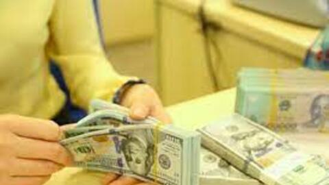 "Thận trọng nếu phá giá VND"