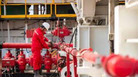 Dầu giảm hơn 1% do lo ngại về tăng trưởng kinh tế tại Mỹ