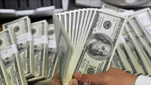 Lạm phát chậm lại gây sức ép hành động cho các ngân hàng trung ương