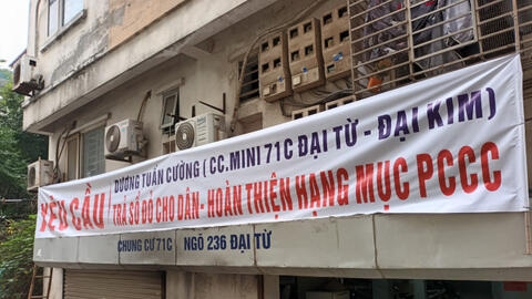 Hà Nội: Chủ đầu tư mang sổ đỏ nhà đã bán đi "cắm" rồi biệt tăm, 40 gia đình ở chung cư mini khổ sở