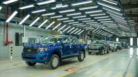Quy định mới về ôtô, xe máy tác động đến mọi người dân từ 2024