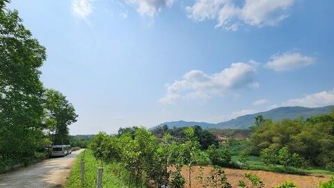 Nên mua đất nền hay gửi tiết kiệm nếu có 1 tỷ đồng lúc này?