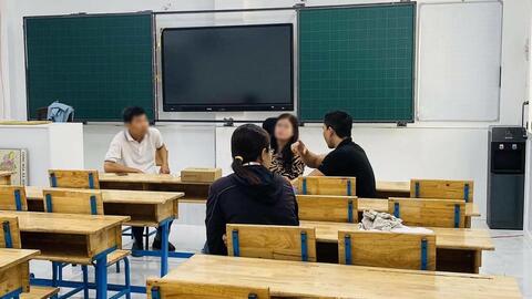 Bà mẹ Hà Nội "sao kê" số tiền học chi cho con hàng tháng, phụ huynh than: Học cho con hay cho ba mẹ?