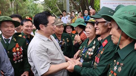 Thủ tục xét tặng, truy tặng “Huy chương Thanh niên xung phong vẻ vang”