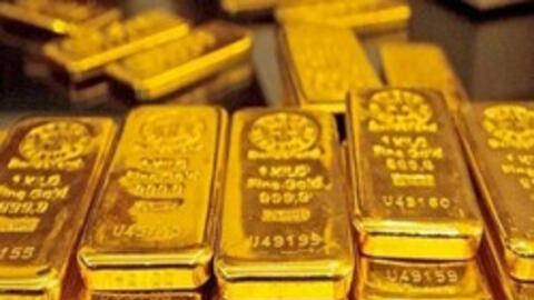 Thủ tướng: Xử lý nghiêm buôn lậu, thổi giá vàng