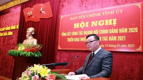 Một phó trưởng Ban Tuyên giáo Tỉnh ủy bị cách hết các chức vụ trong Đảng