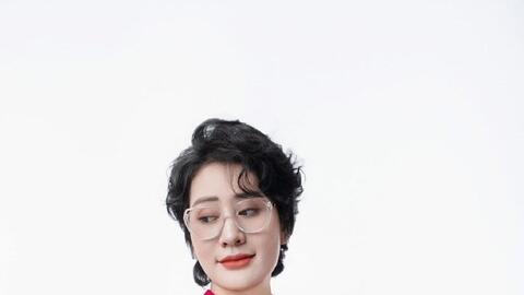 Diễn viên Minh Cúc: Sinh con 14 năm nhưng chưa một lần được nghe tiếng gọi mẹ