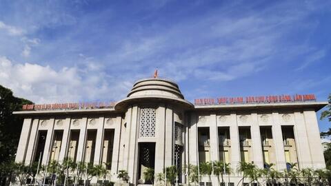 Tỷ giá USD thủng mốc 25.000 đồng, NHNN có thể điều hành chính sách tiền tệ lỏng tay hơn