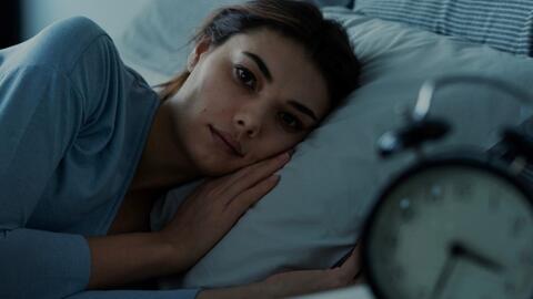 Thường xuyên tỉnh giấc lúc 3-4 giờ sáng, cẩn thận mắc 4 căn bệnh đáng sợ này